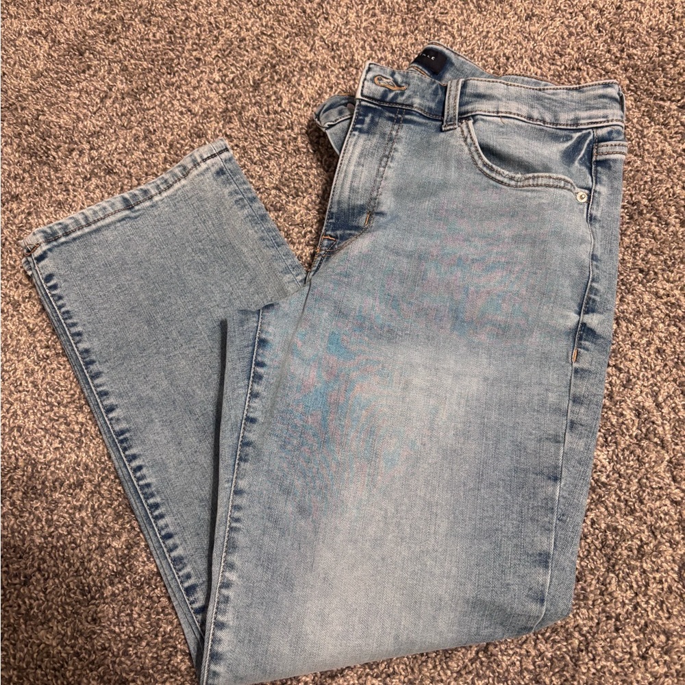 Aeropostale Women's Light Blue Ankle Jeans